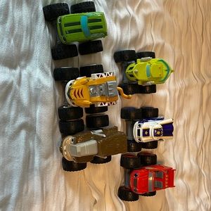 6 Blaze monster trucks